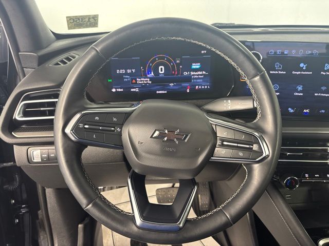 Used 2024 Chevrolet Traverse SUV