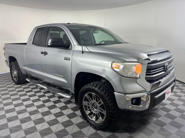 2015 Toyota Tundra SR5 Double Cab 5.7L FFV 4WD