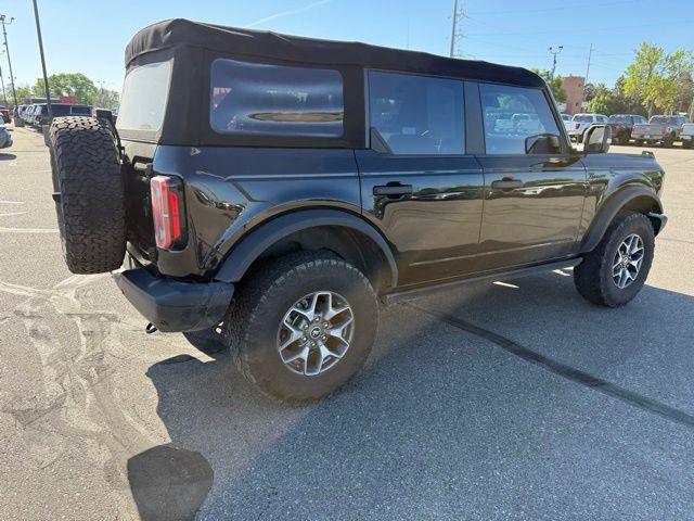 2022 Black Metallic Ford Bronco Badlands 4X4 SUV