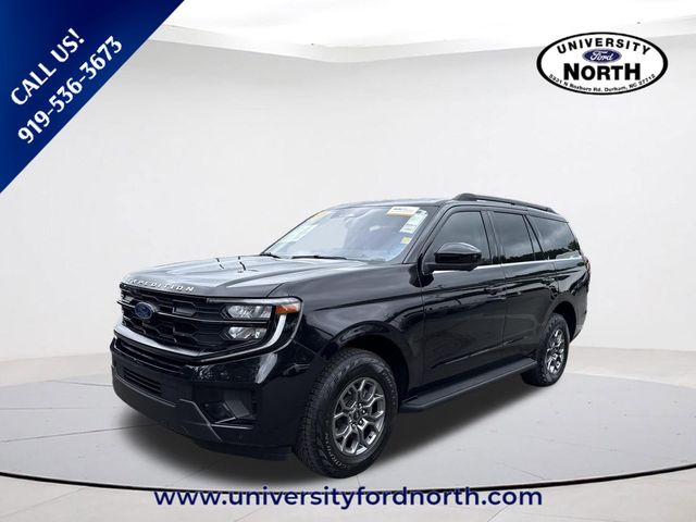 Used 2025 Black Ford Active image 3