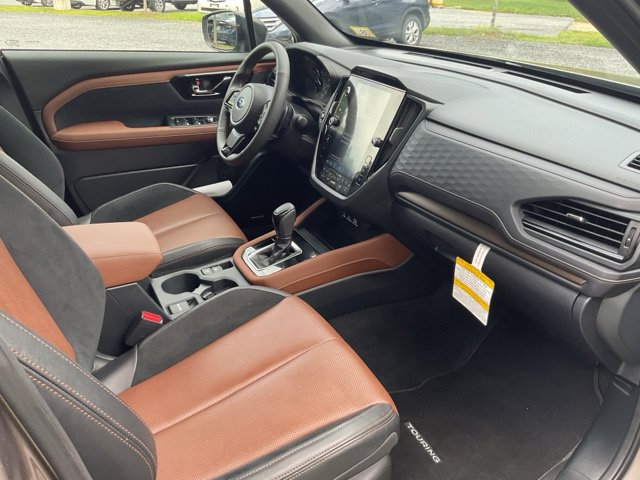 Used 2025 Subaru Forester SUV