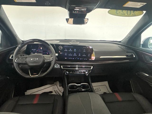 Used 2024 Chevrolet Traverse SUV