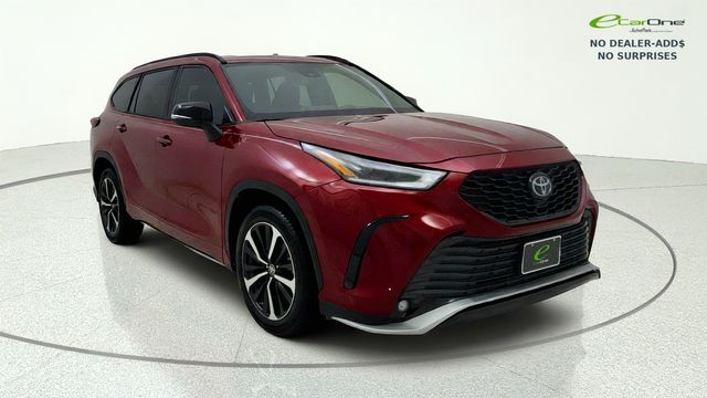 Red (Ruby Flare Pearl) 2022 Toyota Highlander SUV / Crossover All-Wheel Drive 8-Speed Automatic