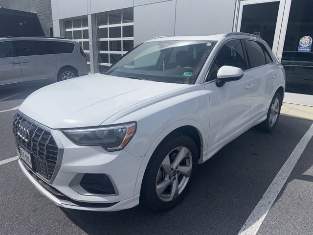 2021 Audi Q3 quattro Premium 40 TFSI
