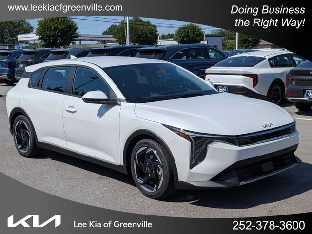 2026 Kia K4 Hatchback EX