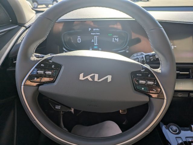 2023 Kia Niro SX Touring 20