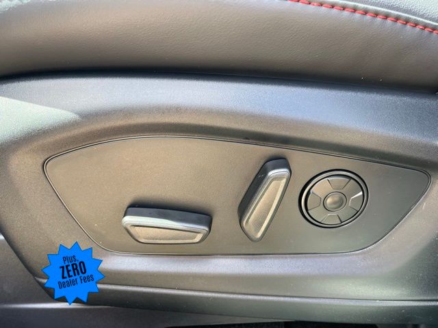 2025 Ford Explorer ST photo
