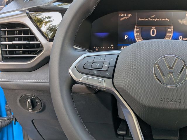 2025 Volkswagen Taos SE Black - Photo 19