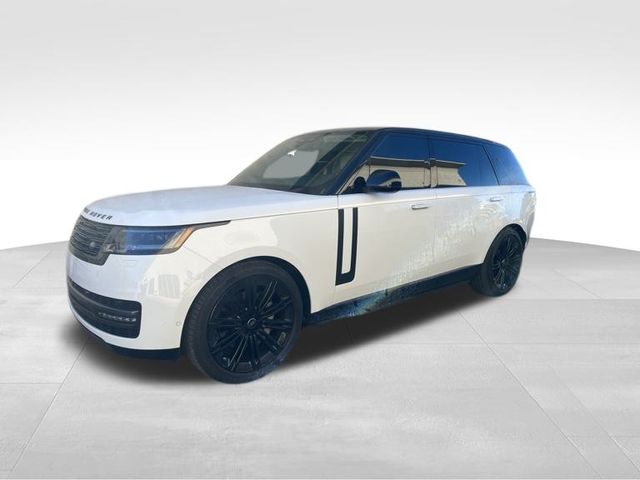 2025 Land Rover Range Rover P400 SE LWB AWD