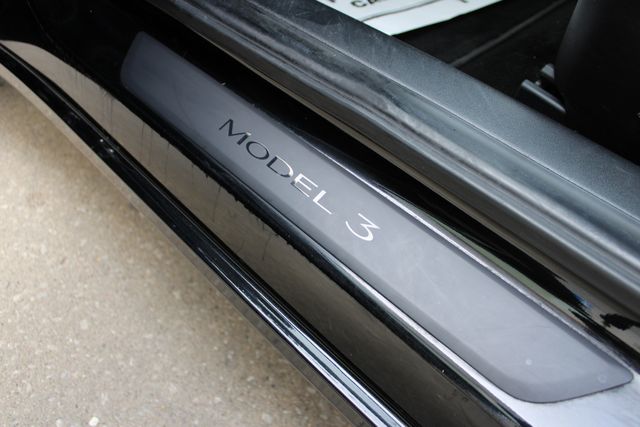 Used 2022 Black Tesla Performance image 7
