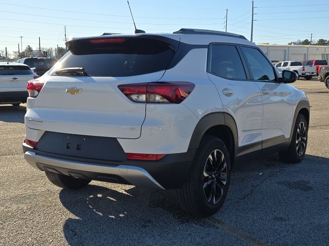 2023 Chevrolet TrailBlazer LT:C02508