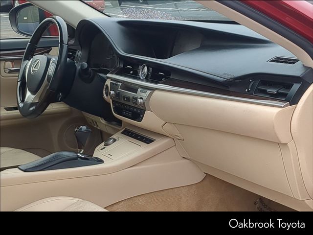 2014 Lexus ES 350 photo