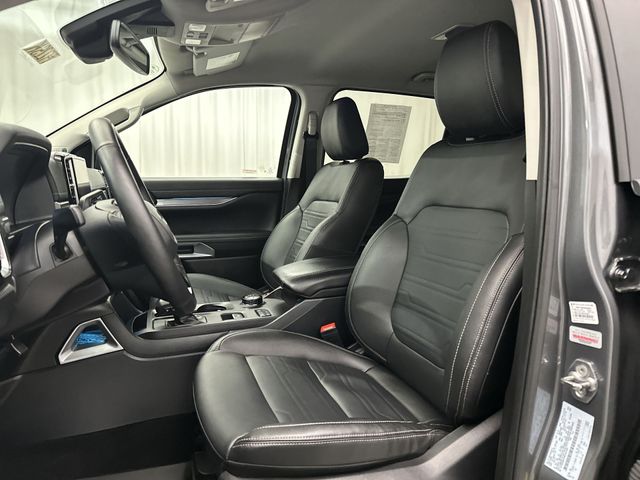 Used 2024 Gray Ford Lariat image 15