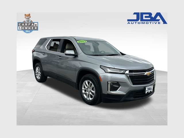 Sterling Gray Metallic 2023 Chevrolet Traverse SUV / Crossover Front-Wheel Drive 9-Speed Automatic