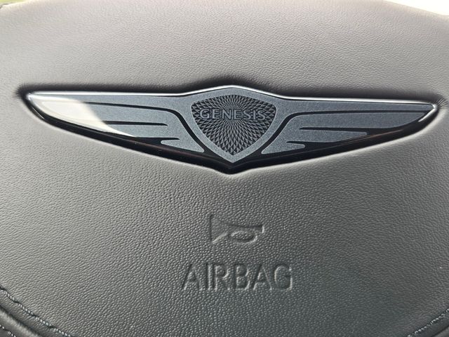 2027 Genesis GV80