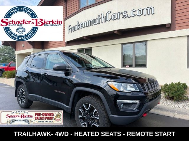 Diamond Black Crystal Pearlcoat 2021 Jeep Compass SUV / Crossover Four-Wheel Drive 9-Speed Automatic