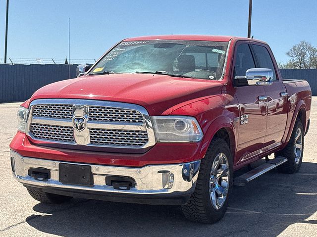 2015 RAM 1500 Laramie Crew Cab 4WD