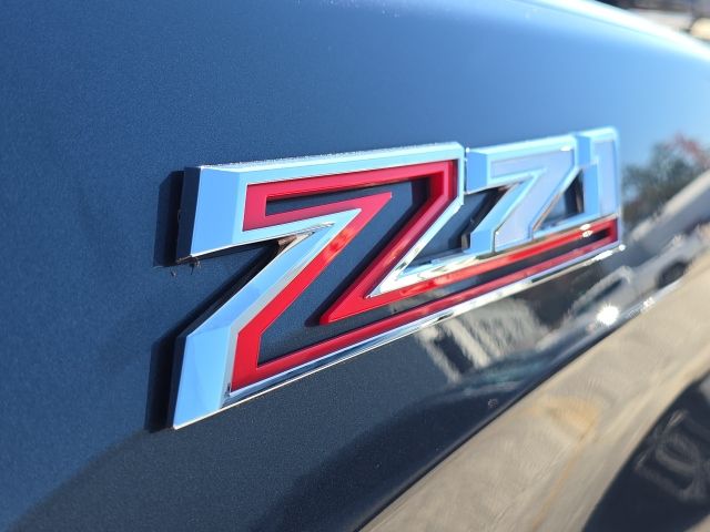 2022 Chevrolet Silverado 1500 LTD RST:44327A