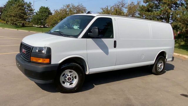 2023 GMC Savana 2500 Work Van 4