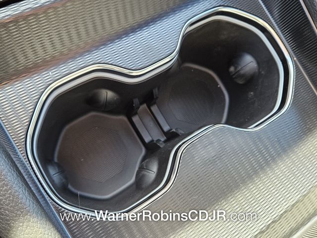 New 2025 White Jeep Limited image 24