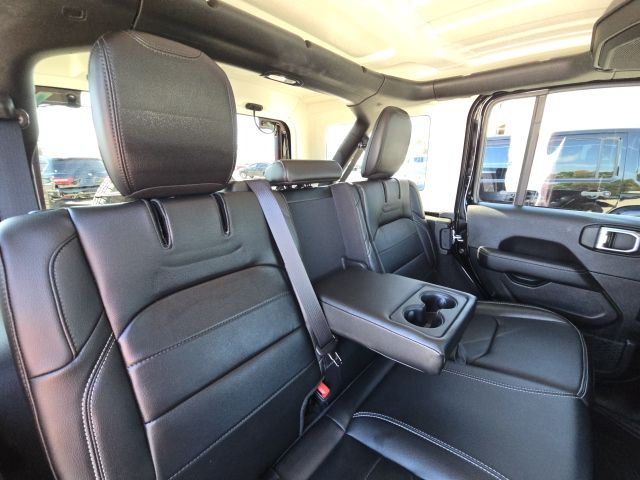 Photo of 2021 Jeep Wrangler  in Dallas, GA - 16,  2021 Jeep Wrangler:167295A