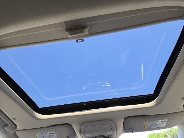 2022 Buick Enclave Essence:C02611