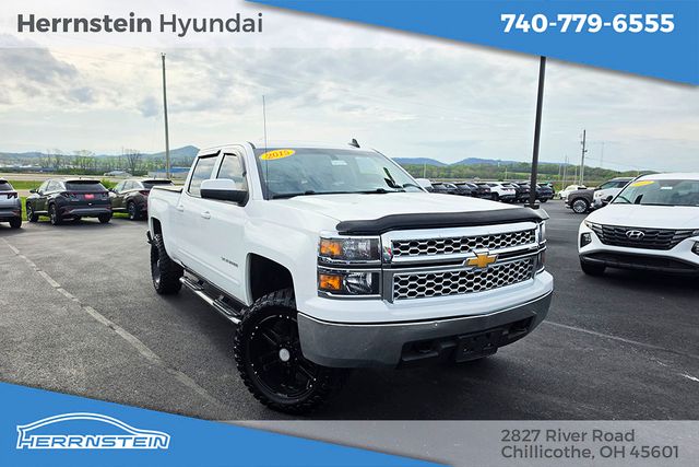 White 2015 Chevrolet Silverado 1500 LT Crew Cab 4WD Pickup Truck Four-Wheel Drive 6-Speed Automatic Overdrive
