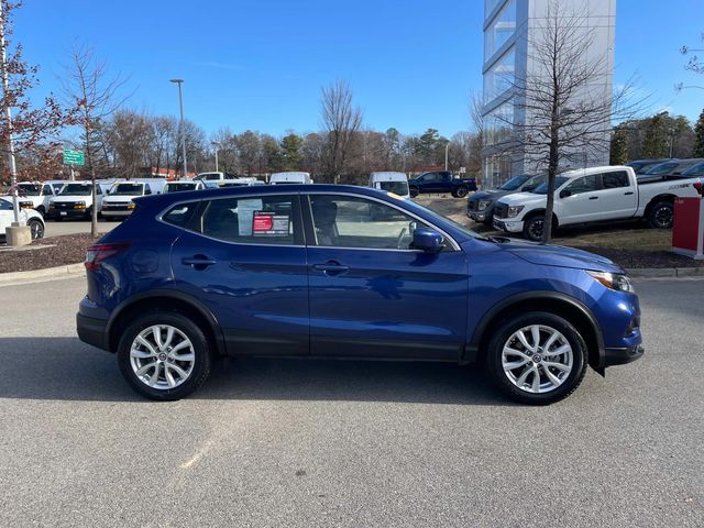 2021 Nissan Rogue Sport S 2