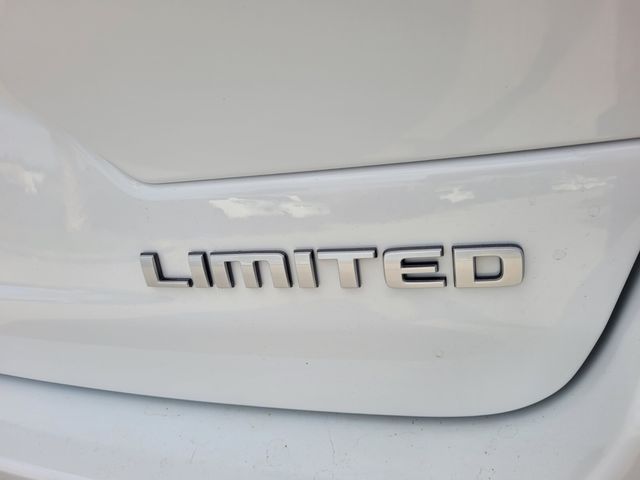 New 2026 White/off-white Jeep Limited image 13