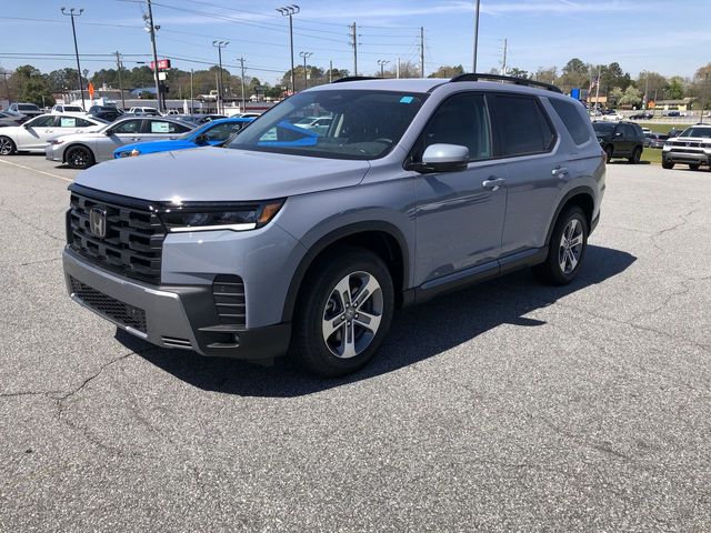 new 2026 Honda Pilot car, priced at $46,328