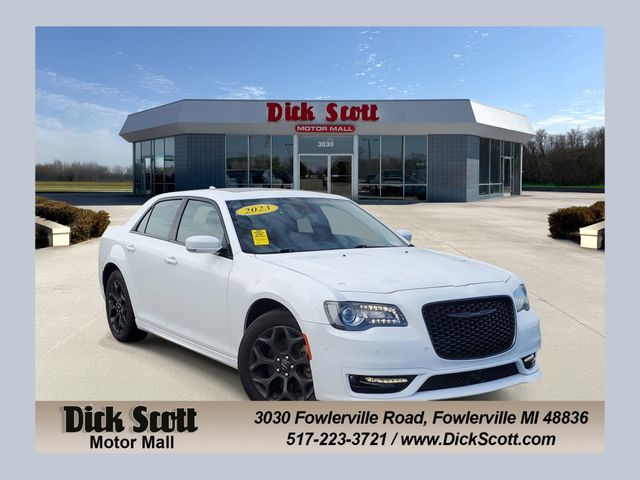 Bright White Clearcoat 2023 Chrysler 300 Sedan All-Wheel Drive 8-Speed Automatic
