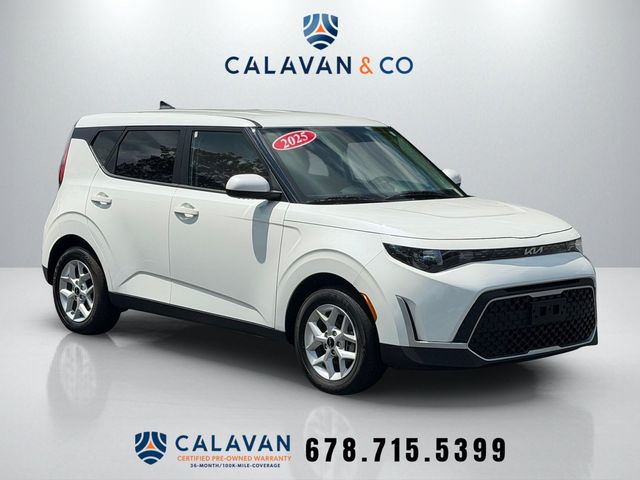 Snow White Pearl 2025 Kia Soul SUV / Crossover Front-Wheel Drive Continuously Variable Transmission