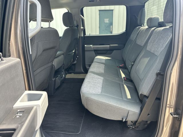 Used 2023 Gray Ford XLT image 25