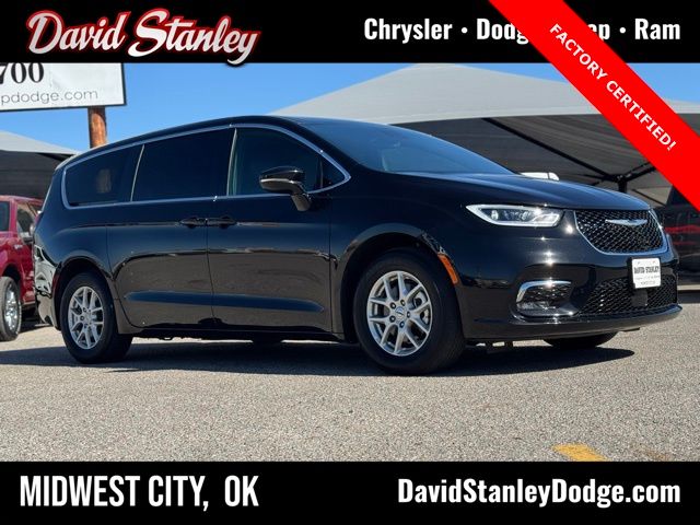 2025 Chrysler Pacifica Select FWD