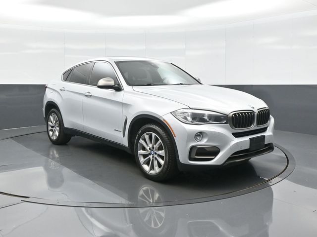 Pearl Silver Metallic 2017 BMW X6 xDrive50i AWD SUV / Crossover All-Wheel Drive 8-Speed Automatic