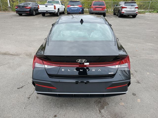 New 2025 Hyundai Elantra Hybrid For Sale in Indianapolis, IN
