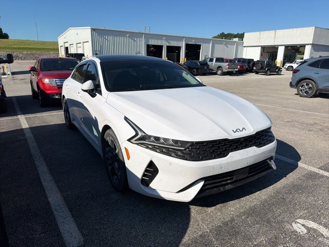 2022 Kia K5 EX FWD