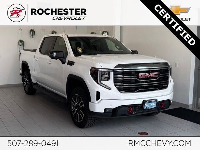2023 GMC Sierra 1500 AT4 Crew Cab 4WD