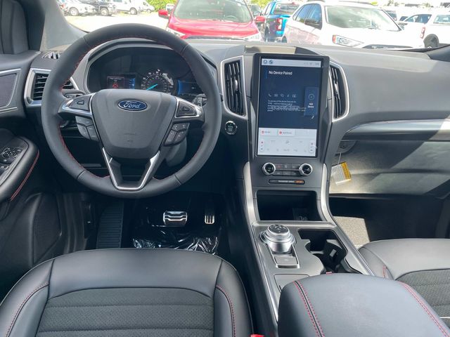 2024 Ford Edge ST Line 6