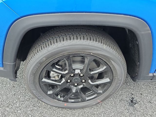 New 2026 Blue Jeep Latitude image 24