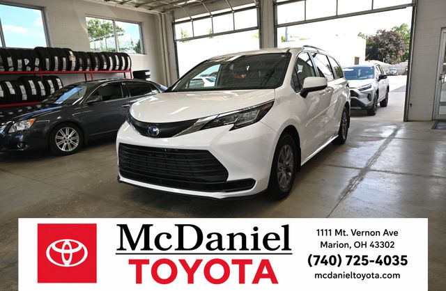 Ice Cap 2023 Toyota Sienna Minivan All-Wheel Drive Continuously Variable Transmission