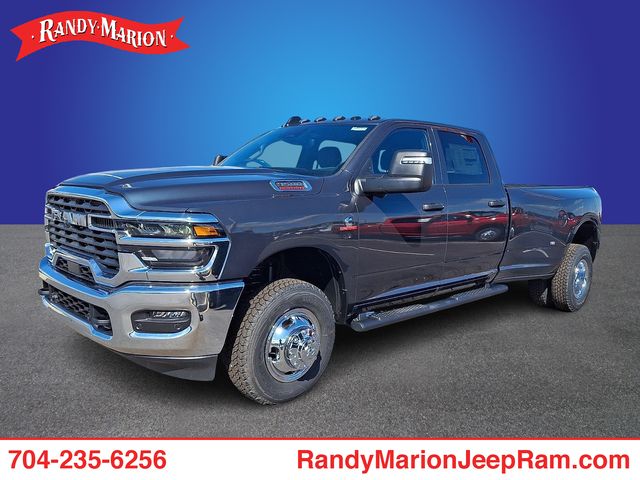 2026 RAM 3500 Tradesman Crew Cab LB DRW 4WD