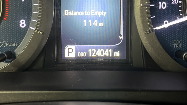 Used 2017 Predawn Gray Mica Toyota XLE image 10