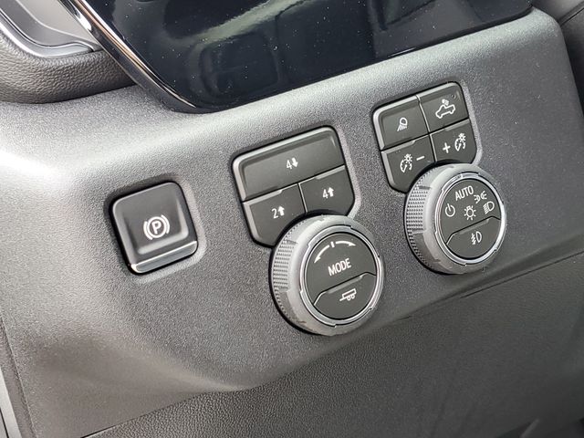 New 2026 Chevrolet Silverado 3500 LT Crew Cab for sale #T1208120 - photo 8