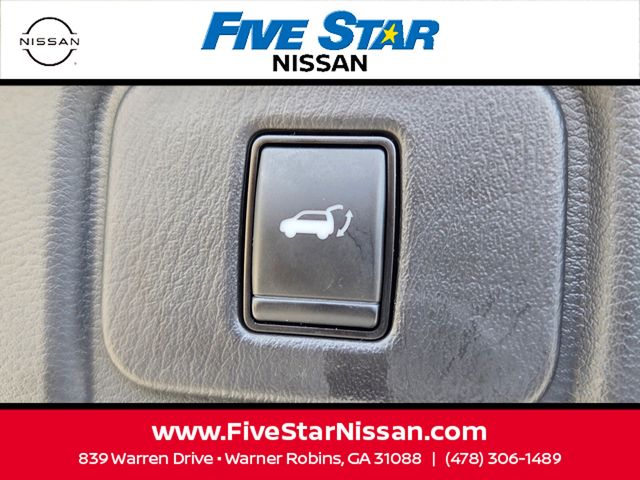 Used 2023 Red Nissan SL image 14