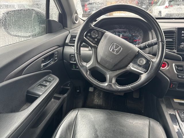 used 2021 Honda Pilot car, priced at $22,997