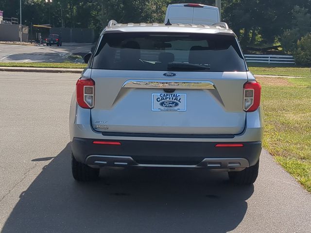 Used 2022 Silver Ford XLT image 12