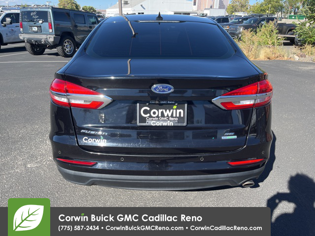 2019 Ford Fusion SE 29