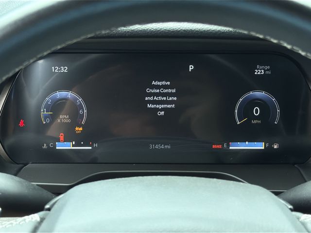 Used 2022 Silver Jeep Limited image 23