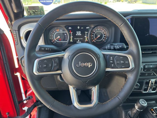 Used 2024 Jeep Wrangler SUV